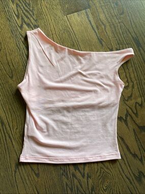 One-Shoulder Pink Tank Top